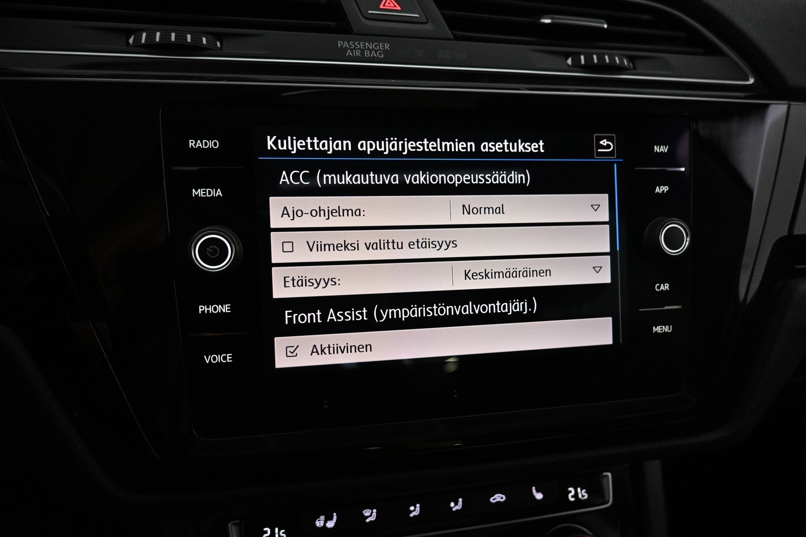 VOLKSWAGEN Touran 2018