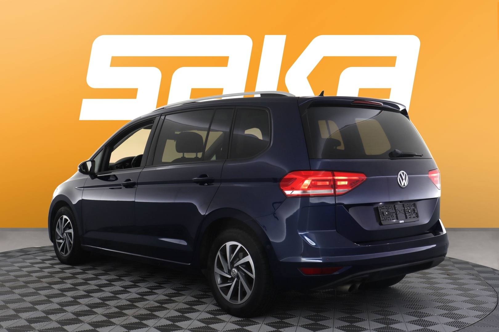 VOLKSWAGEN Touran 2018