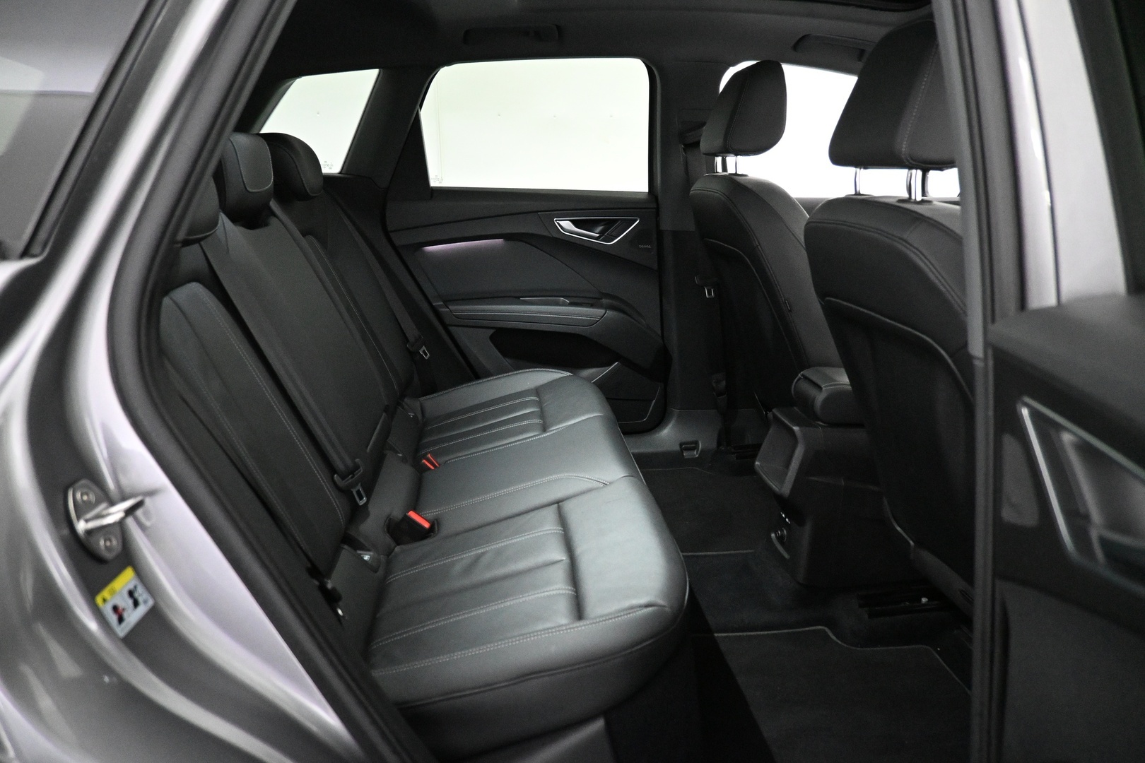 AUDI Q4 e-tron 2022