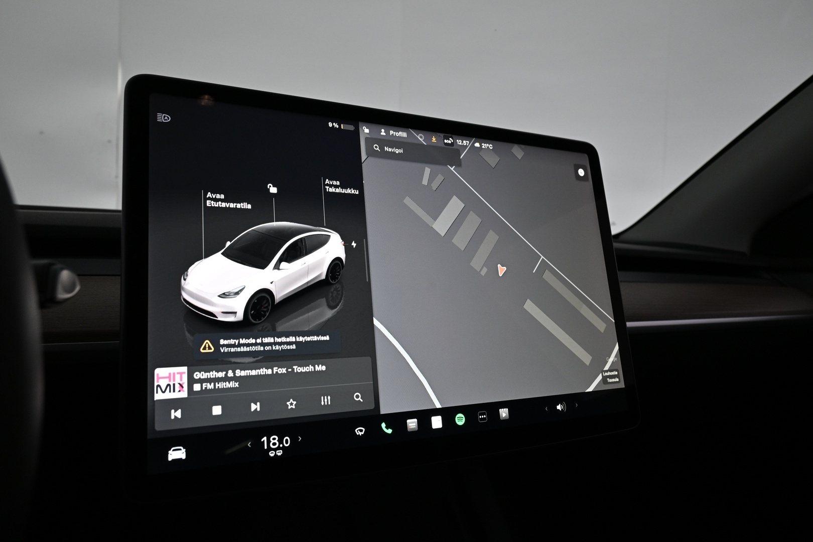 TESLA Model Y 2022