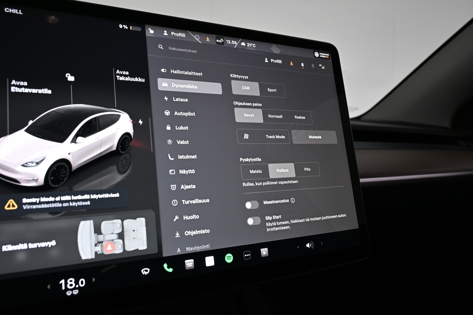 TESLA Model Y 2022