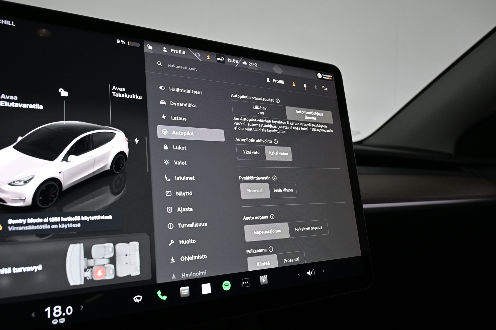 TESLA Model Y 2022