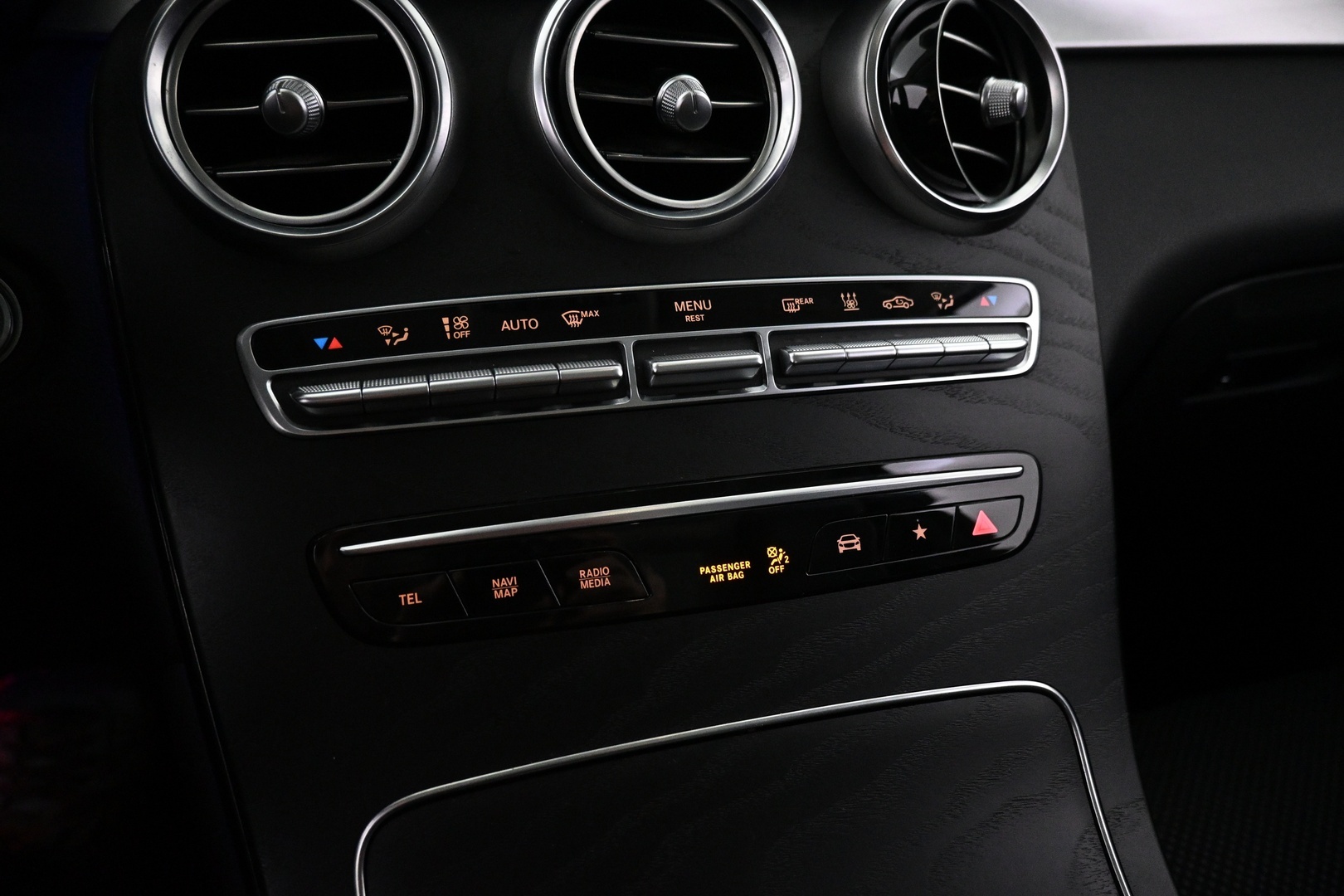 MERCEDES-BENZ GLC 2020