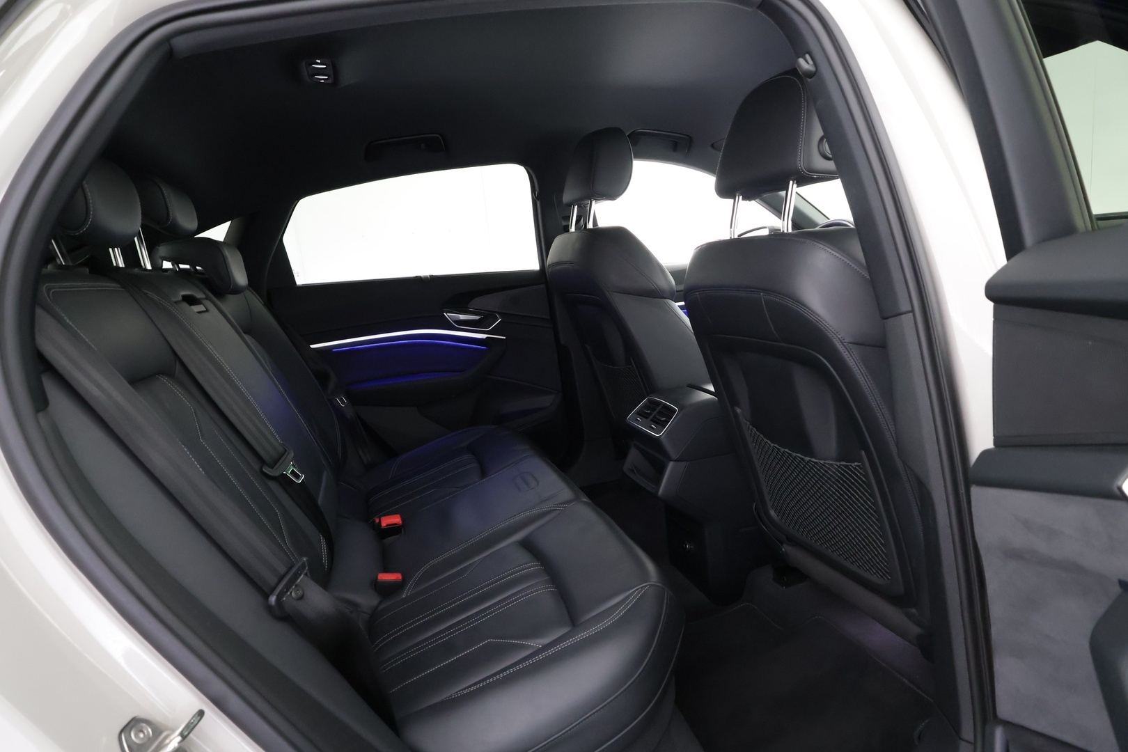 AUDI e-tron 2022