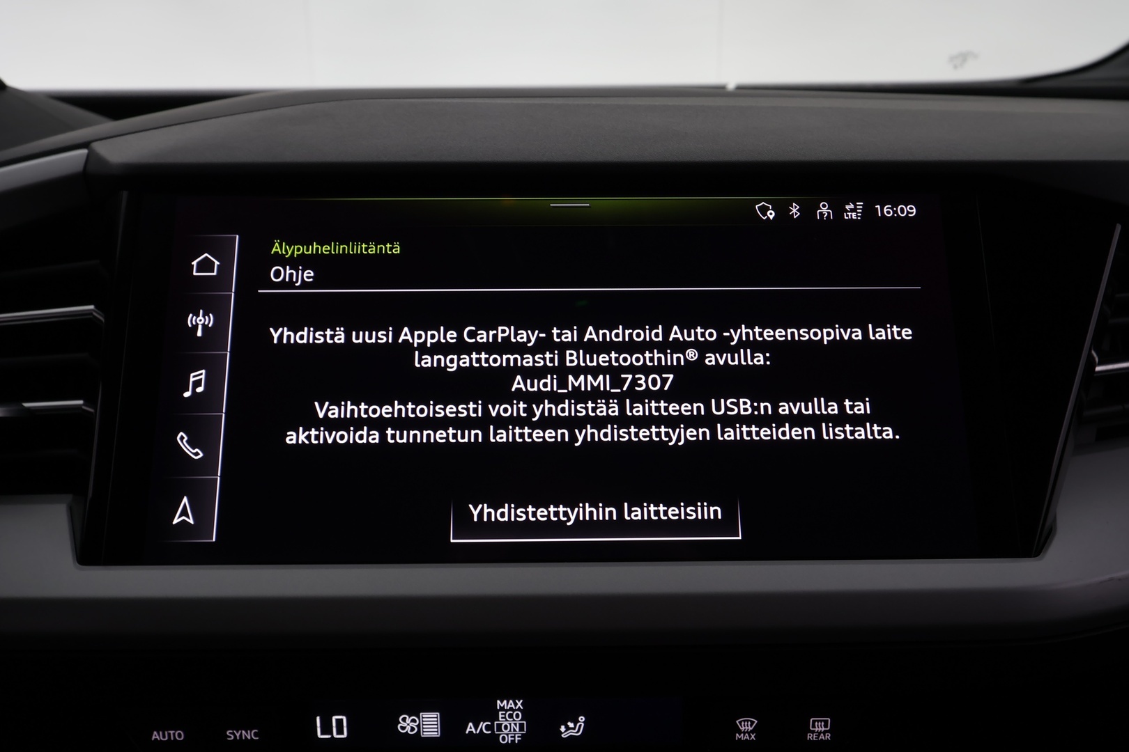 AUDI Q4 e-tron 2023