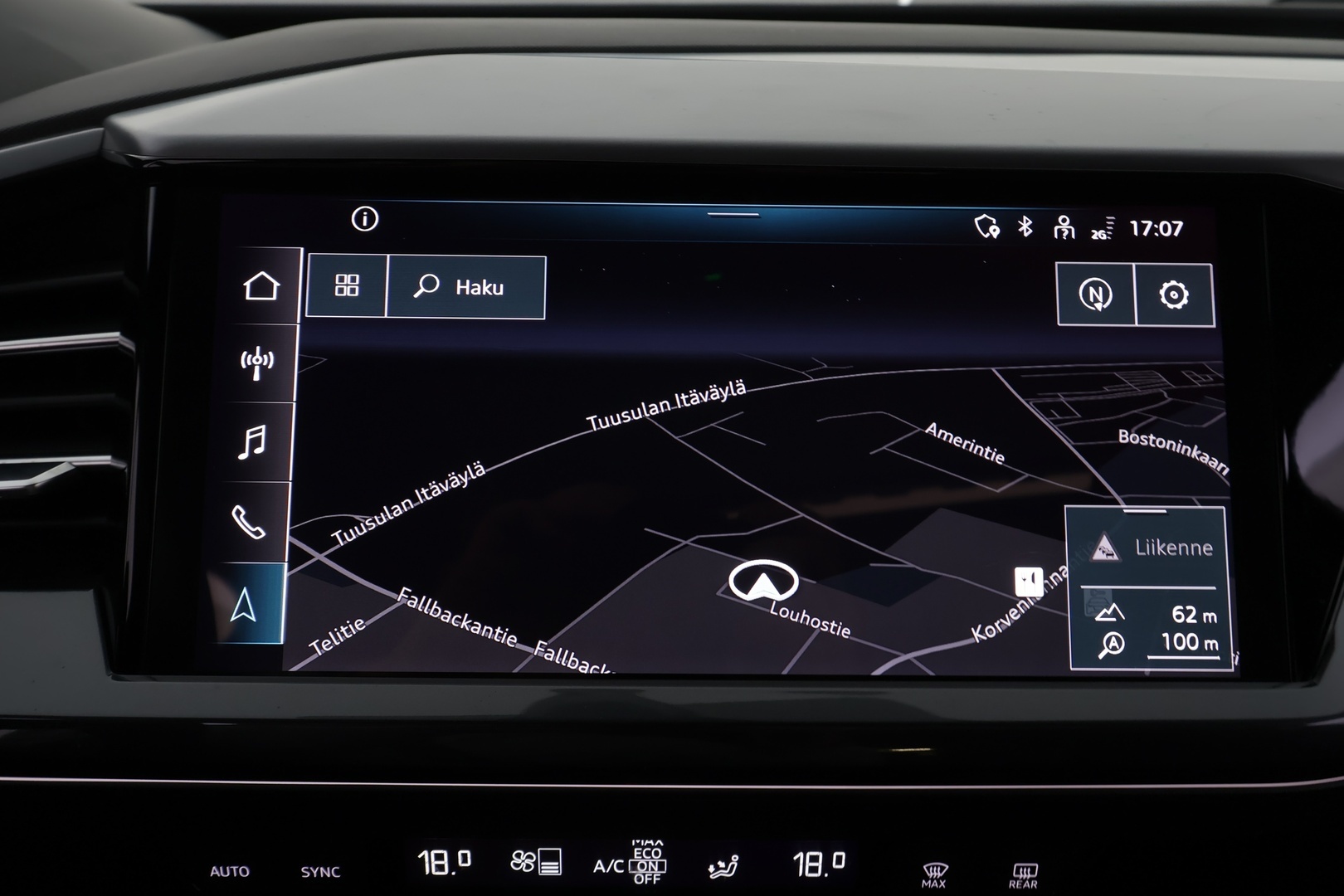 AUDI Q4 e-tron 2022