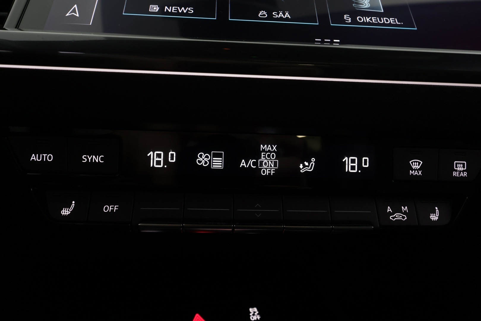AUDI Q4 e-tron 2022