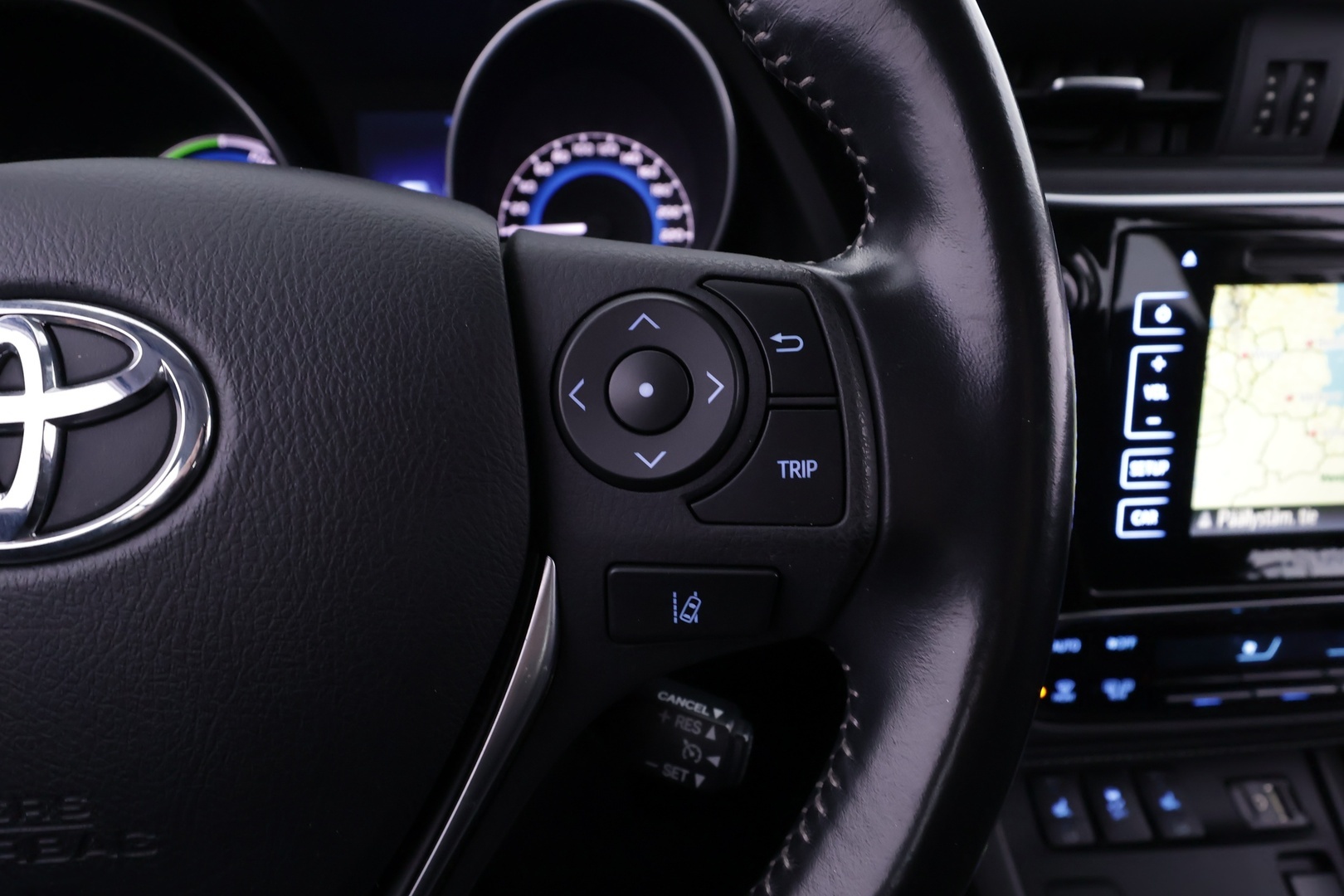 TOYOTA Auris 2017
