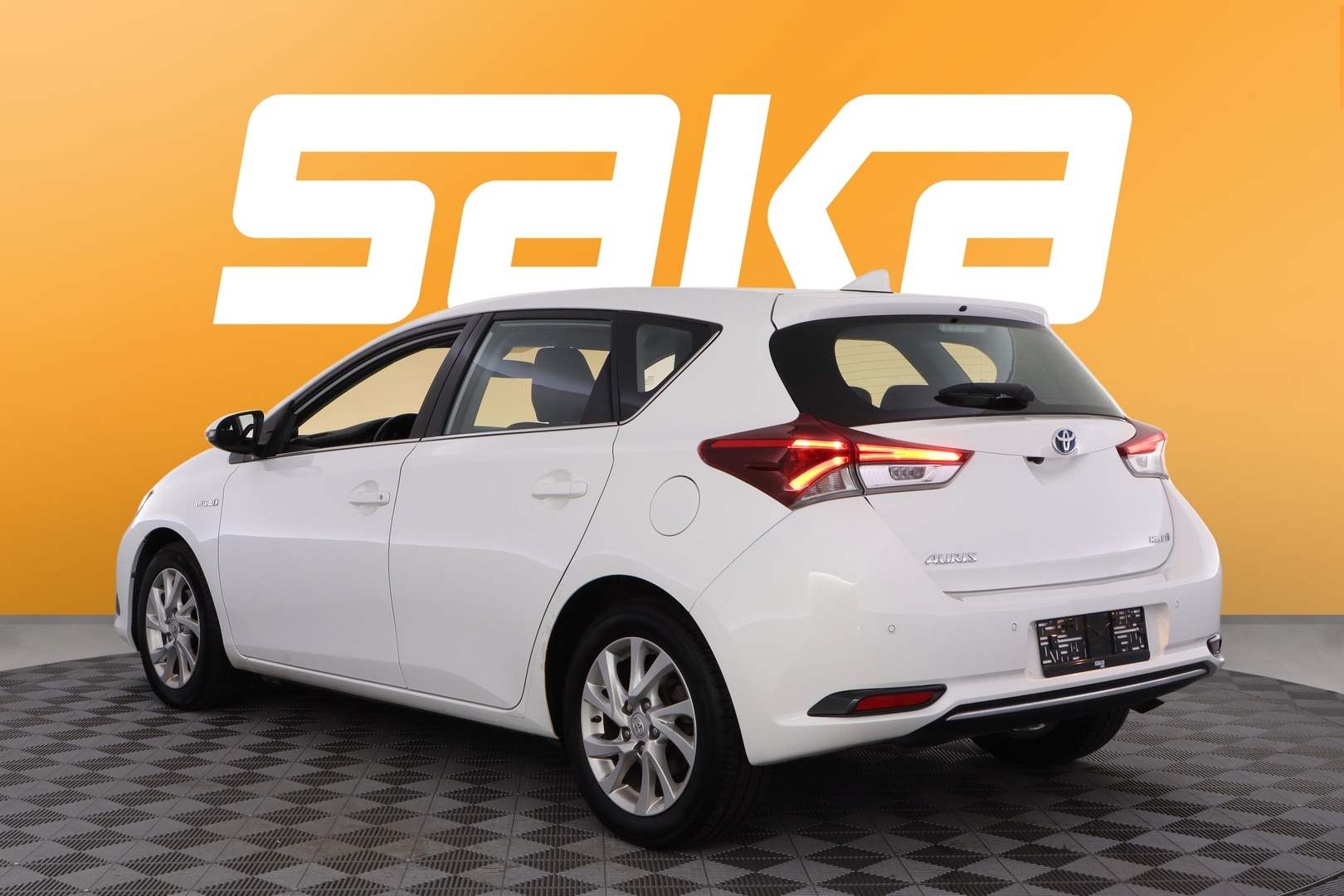 TOYOTA Auris 2017