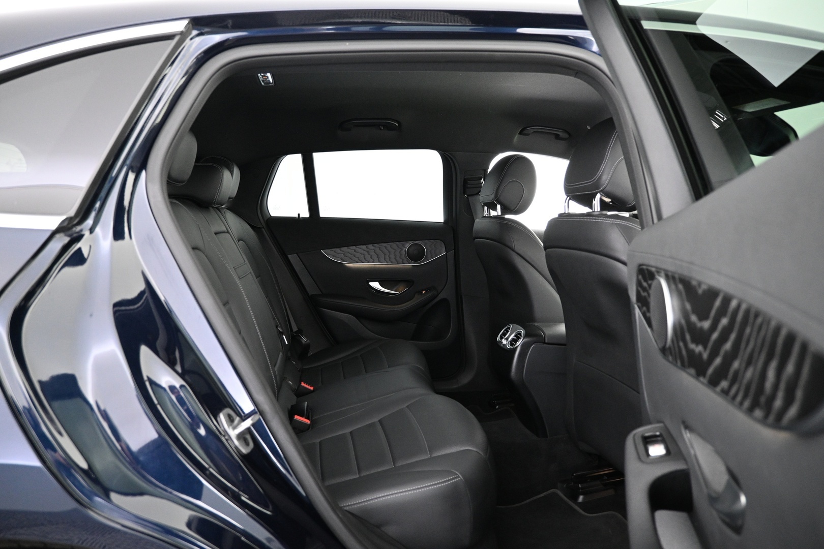 MERCEDES-BENZ EQC 2022