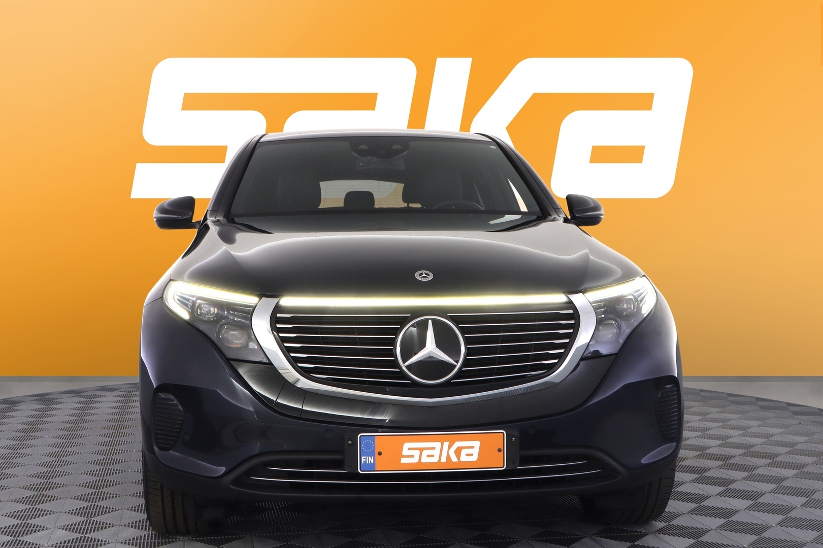 MERCEDES-BENZ EQC 2022