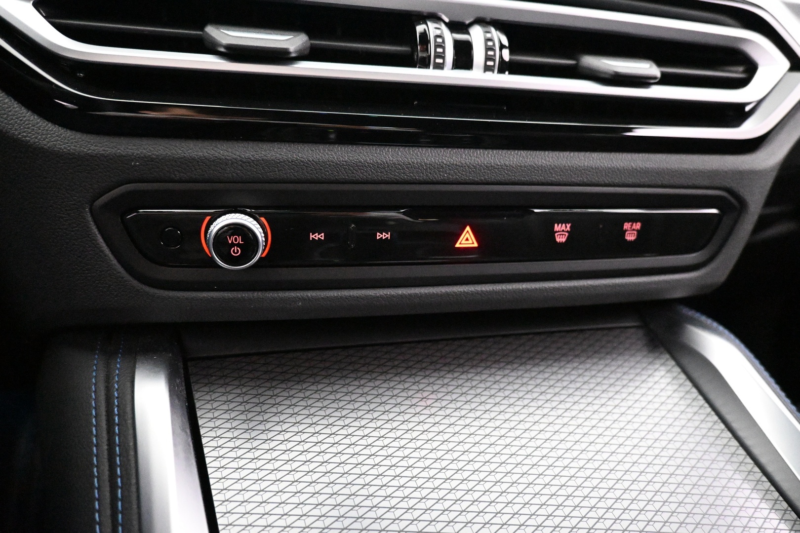 BMW i4 2023
