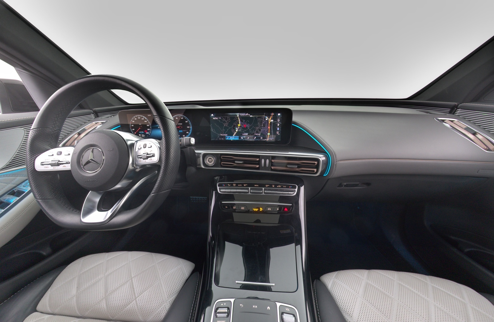 MERCEDES-BENZ EQC 2023