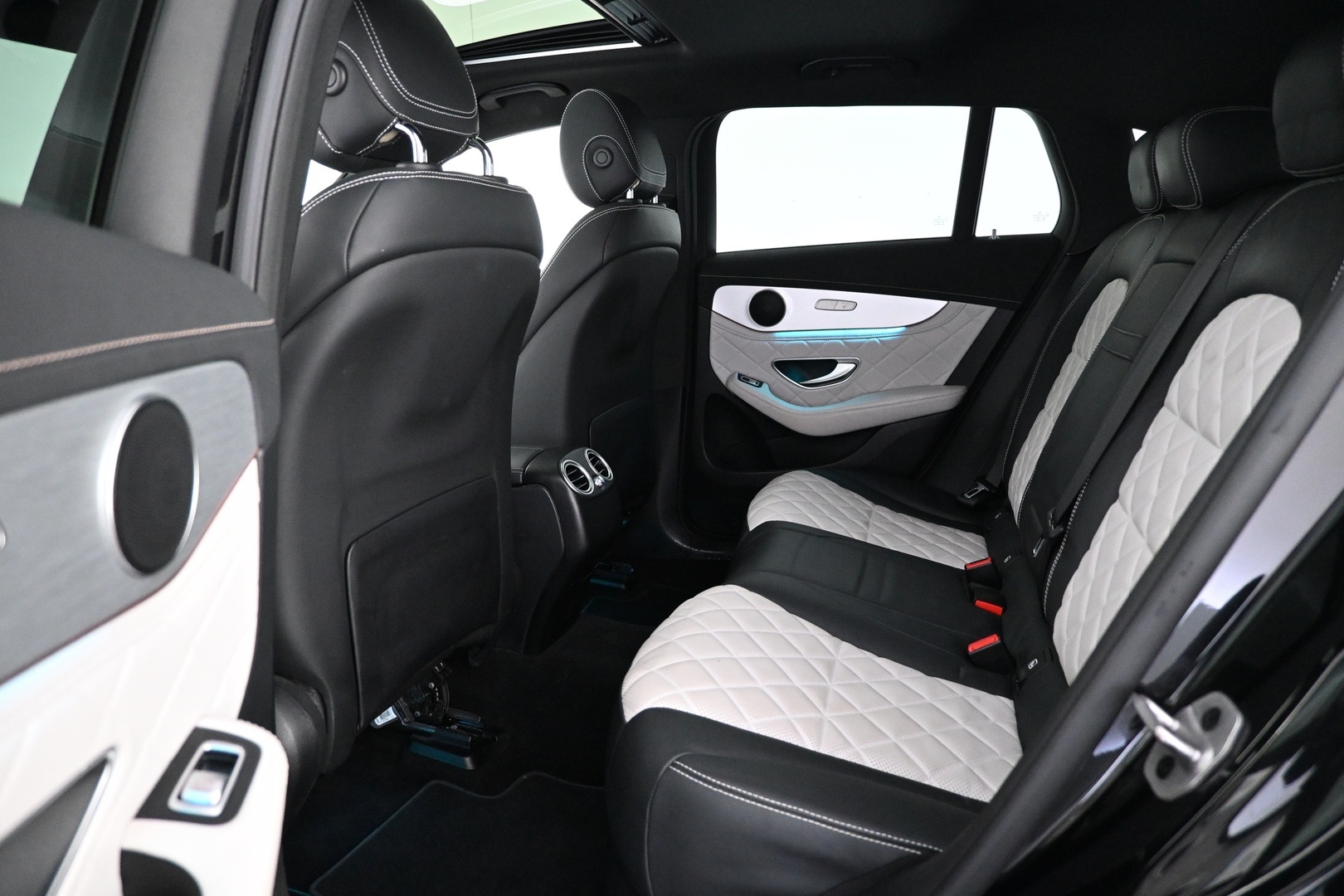 MERCEDES-BENZ EQC 2023