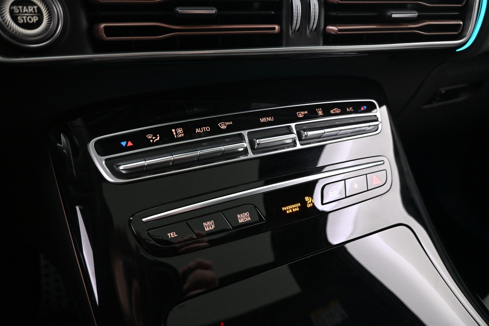 MERCEDES-BENZ EQC 2023