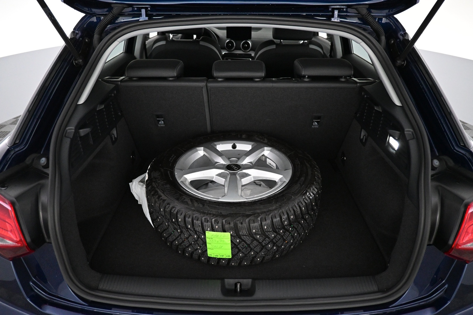 AUDI Q2 2024