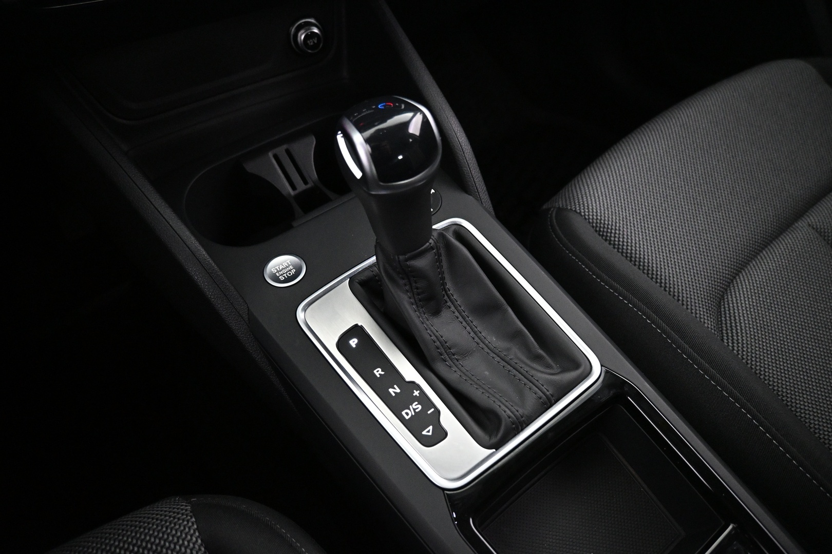 AUDI Q2 2024
