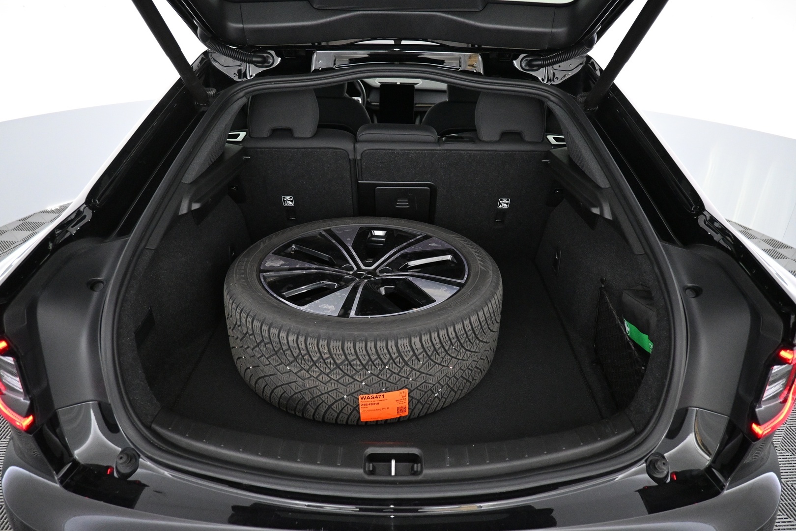 POLESTAR 2 2023