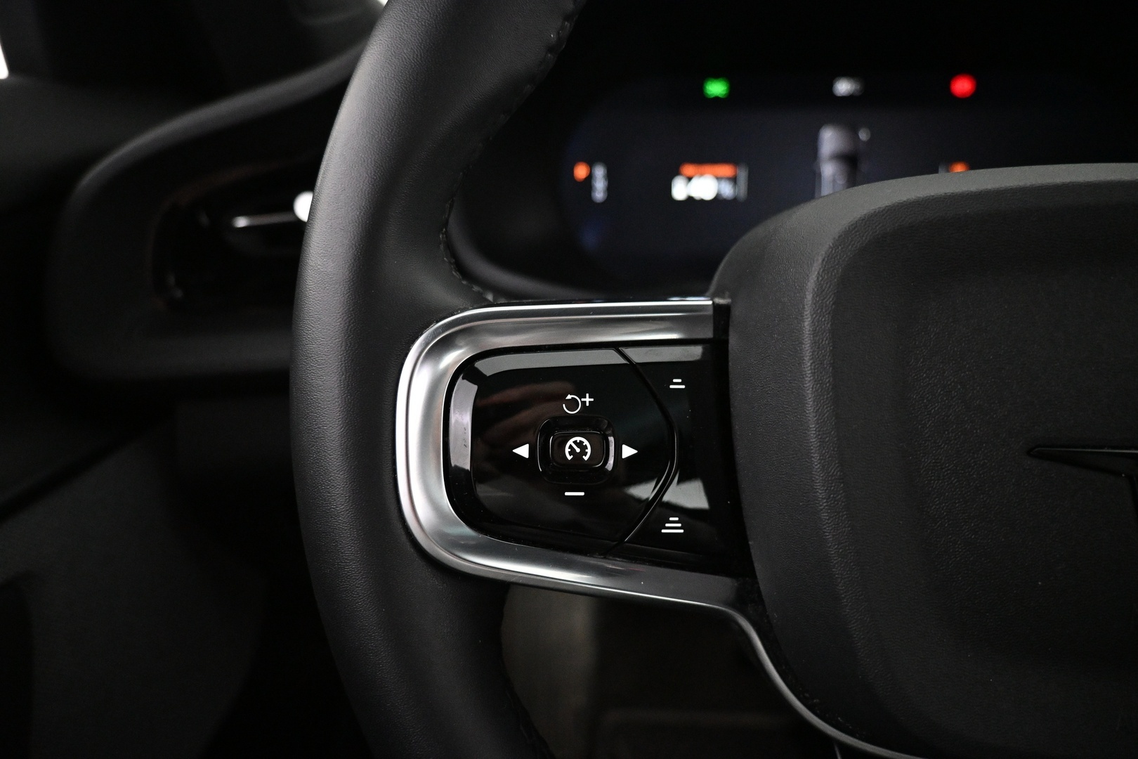POLESTAR 2 2023