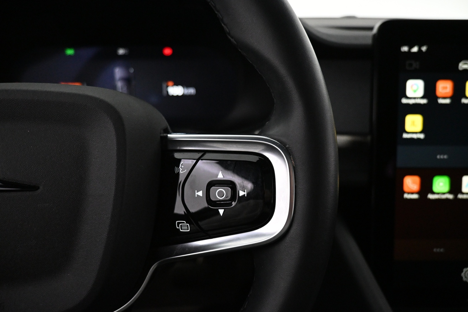 POLESTAR 2 2023