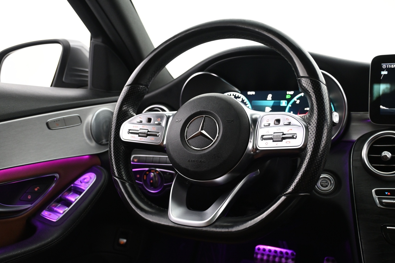 MERCEDES-BENZ C 2019