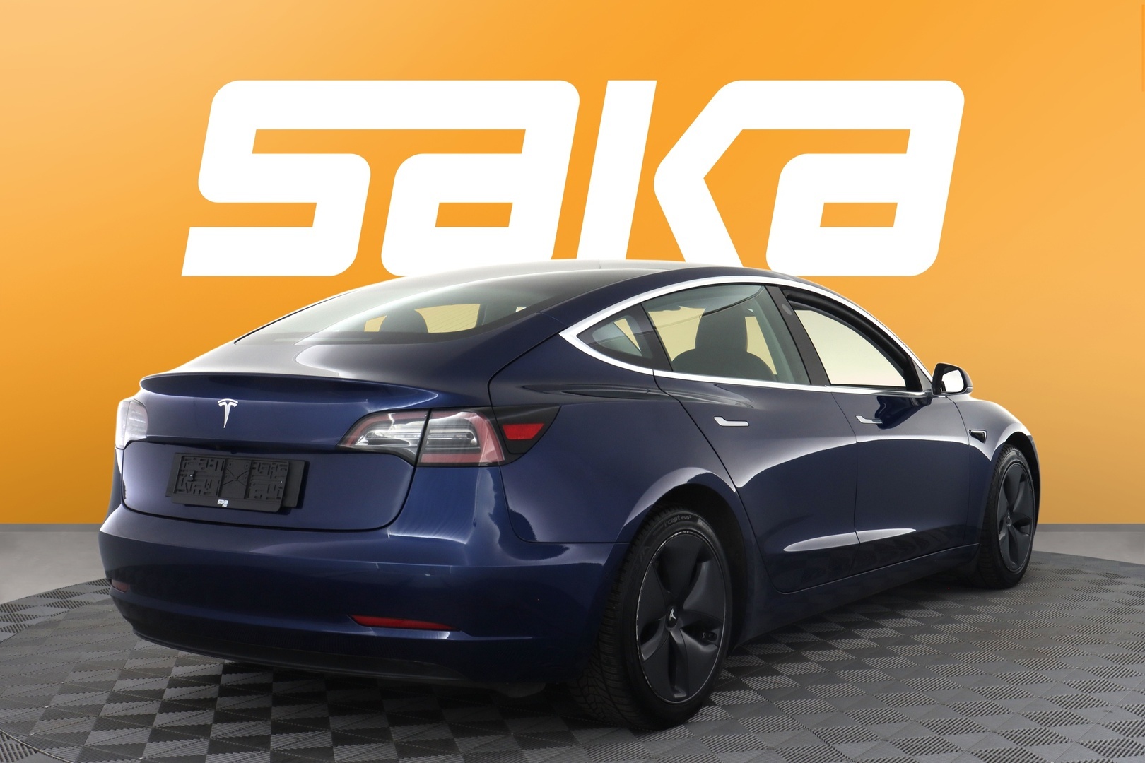 TESLA Model 3 2020