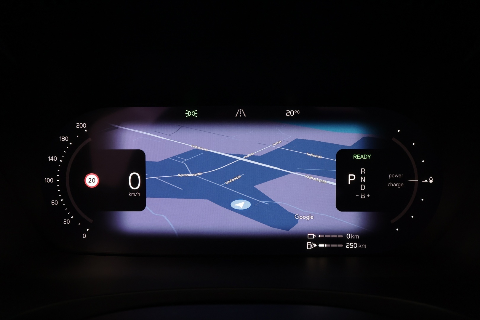 VOLVO V90 2022