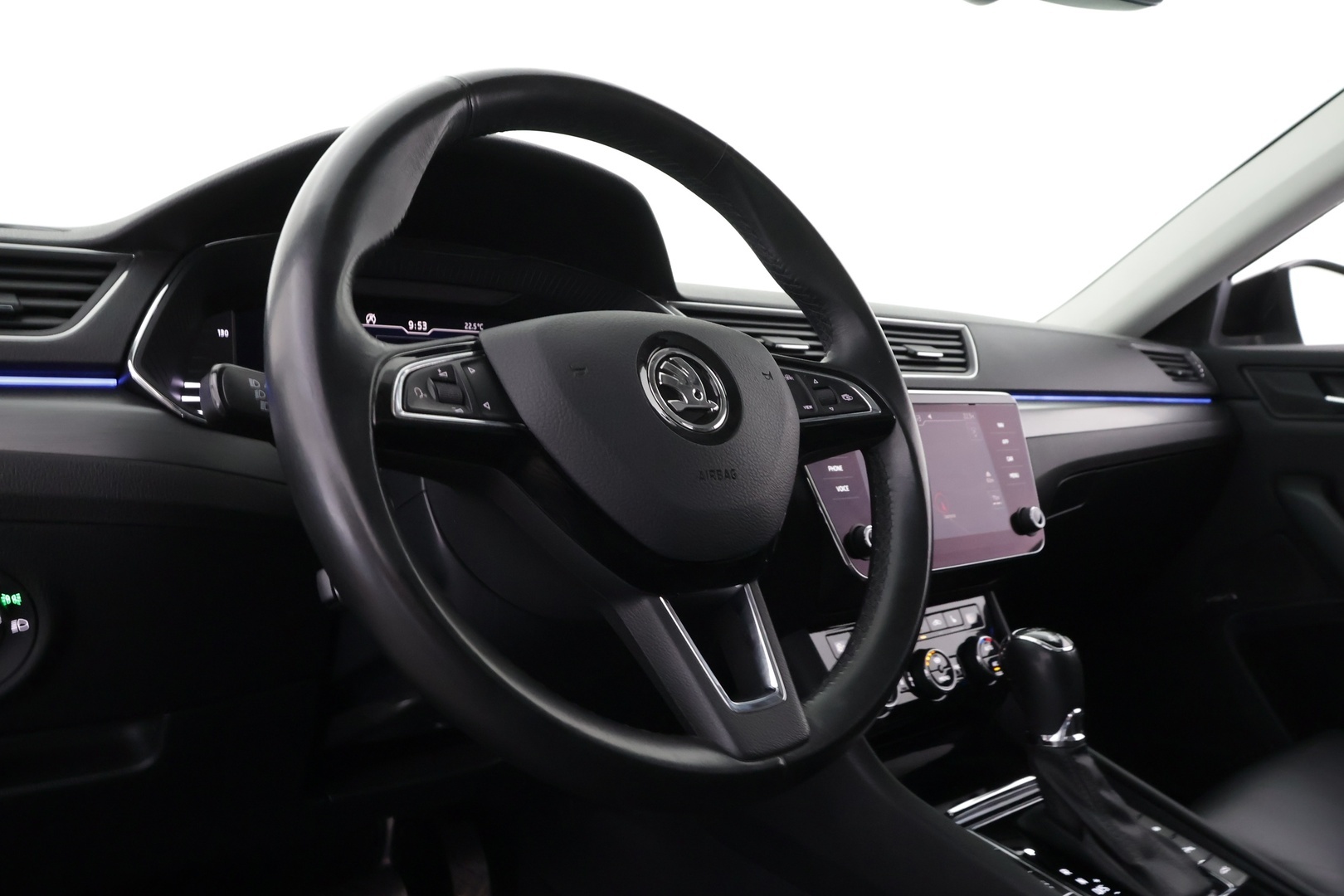 SKODA Superb 2019
