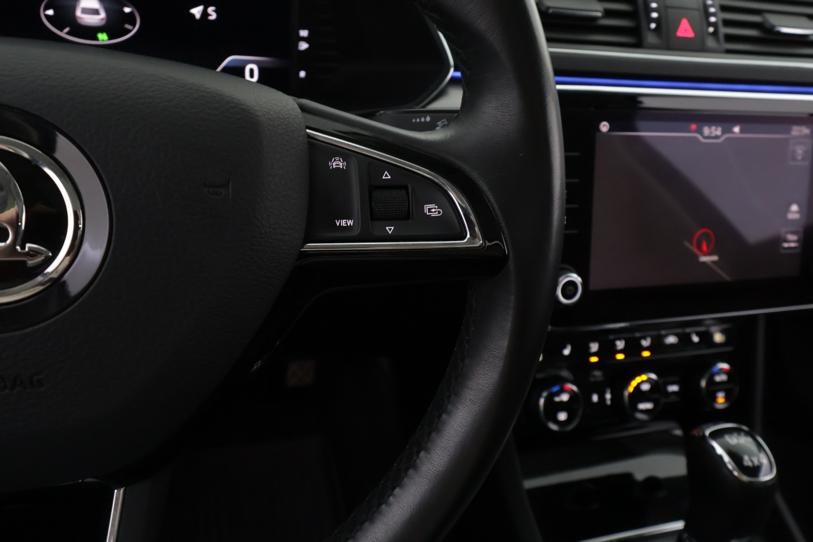 SKODA Superb 2019