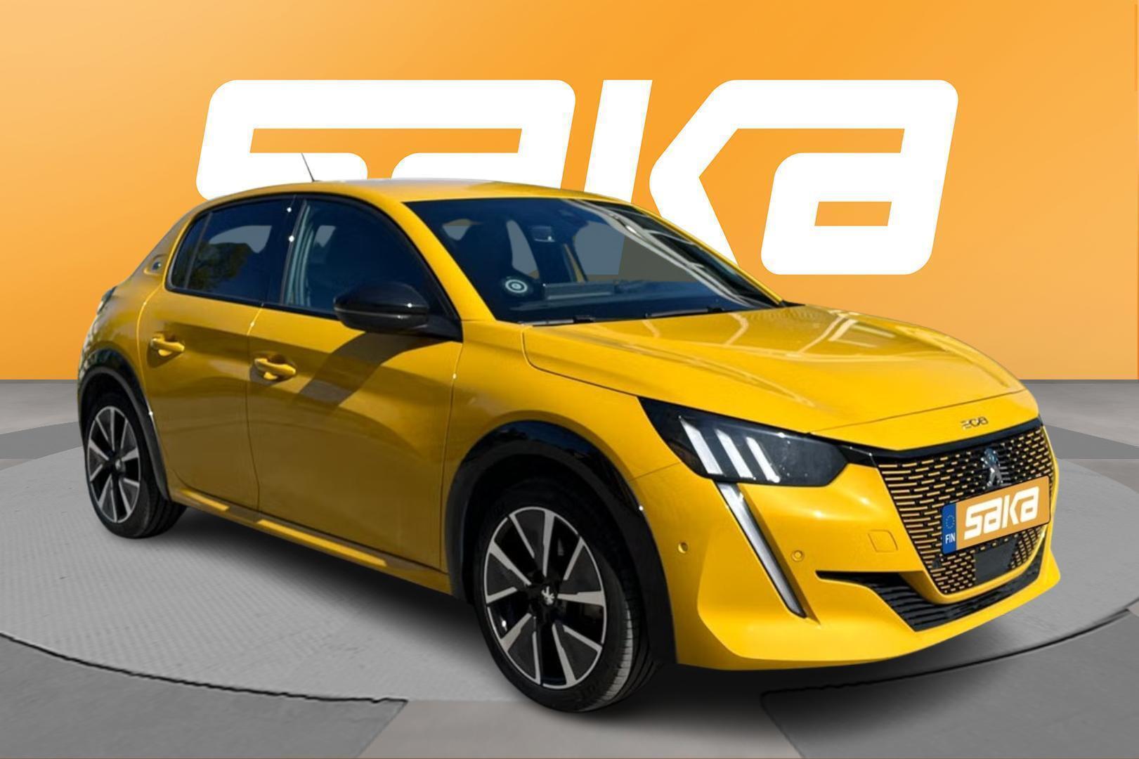PEUGEOT e-208 2021