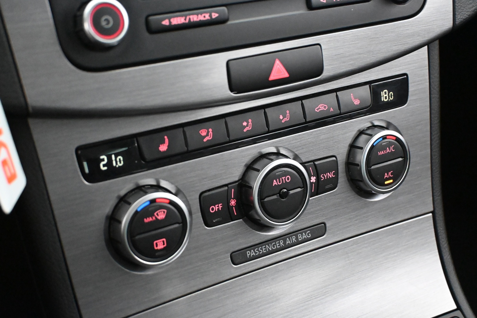 VOLKSWAGEN Passat 2014
