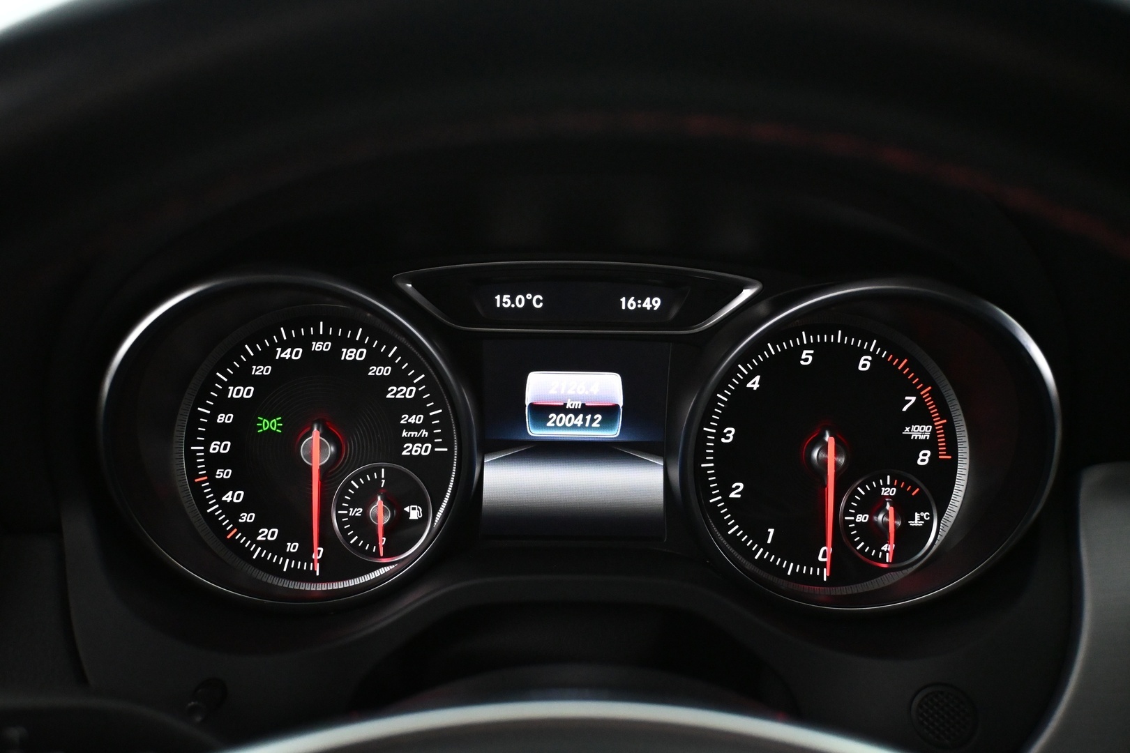 MERCEDES-BENZ CLA 2017