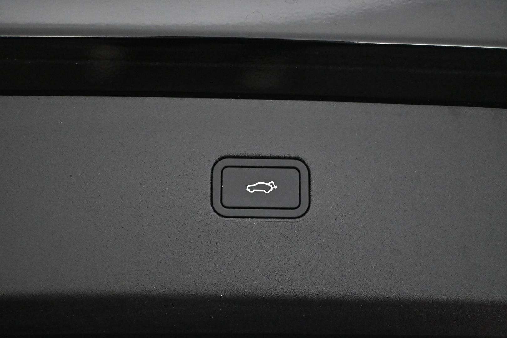 VOLVO EX30 2025