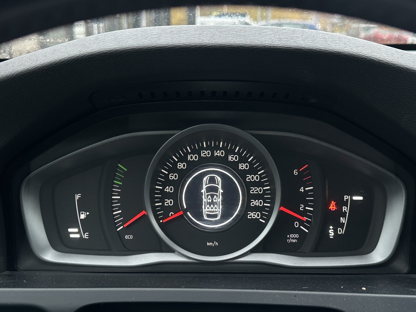 VOLVO V60 2014