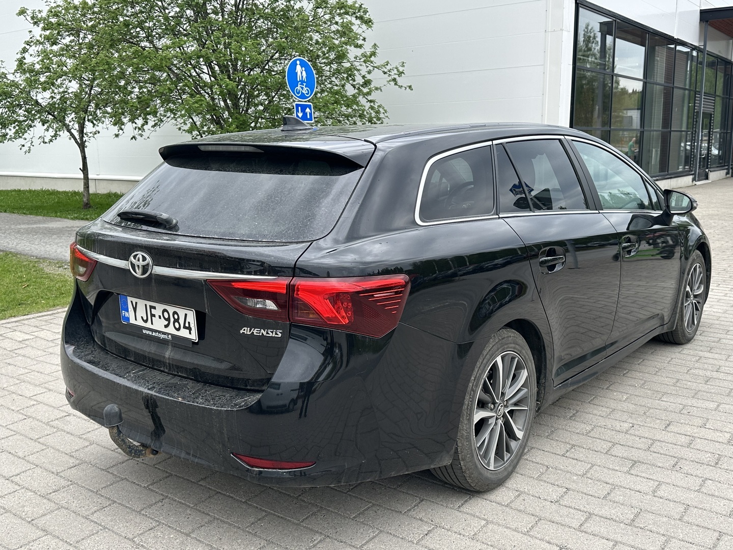 TOYOTA Avensis 2016