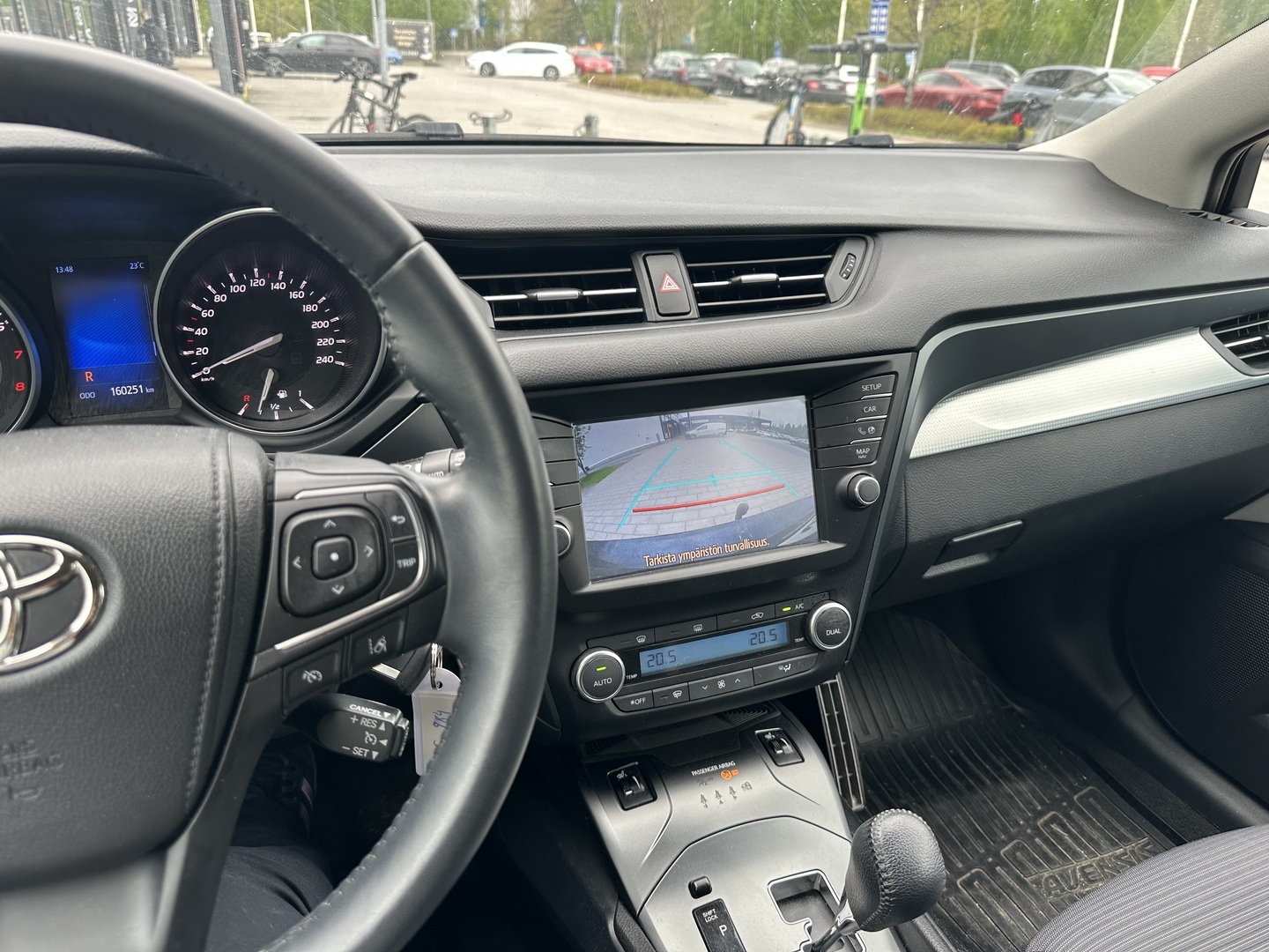 TOYOTA Avensis 2016