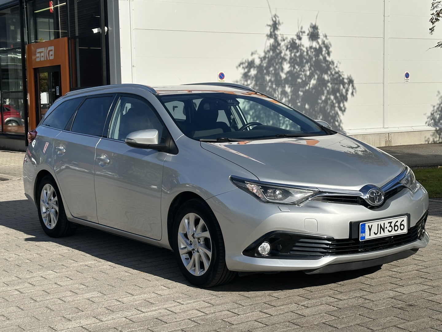 TOYOTA Auris 2017