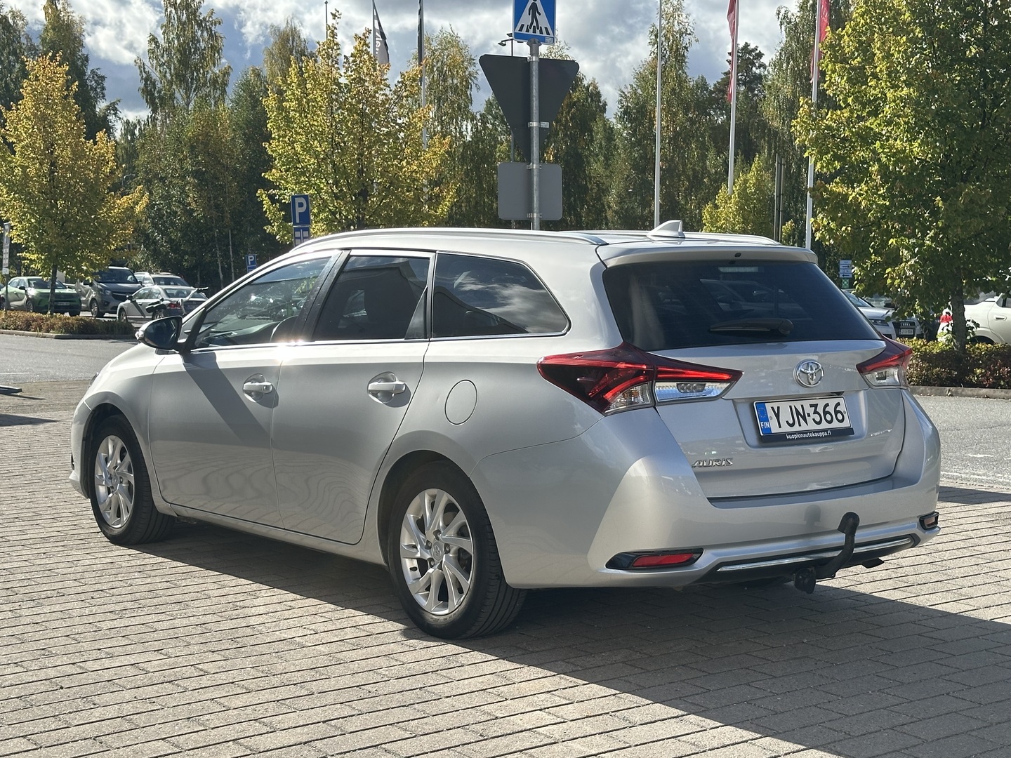 TOYOTA Auris 2017