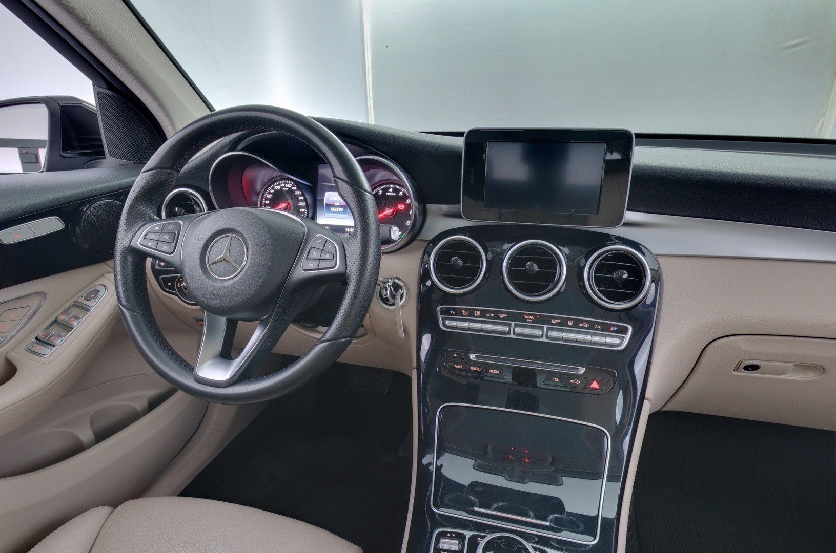 MERCEDES-BENZ GLC 2018