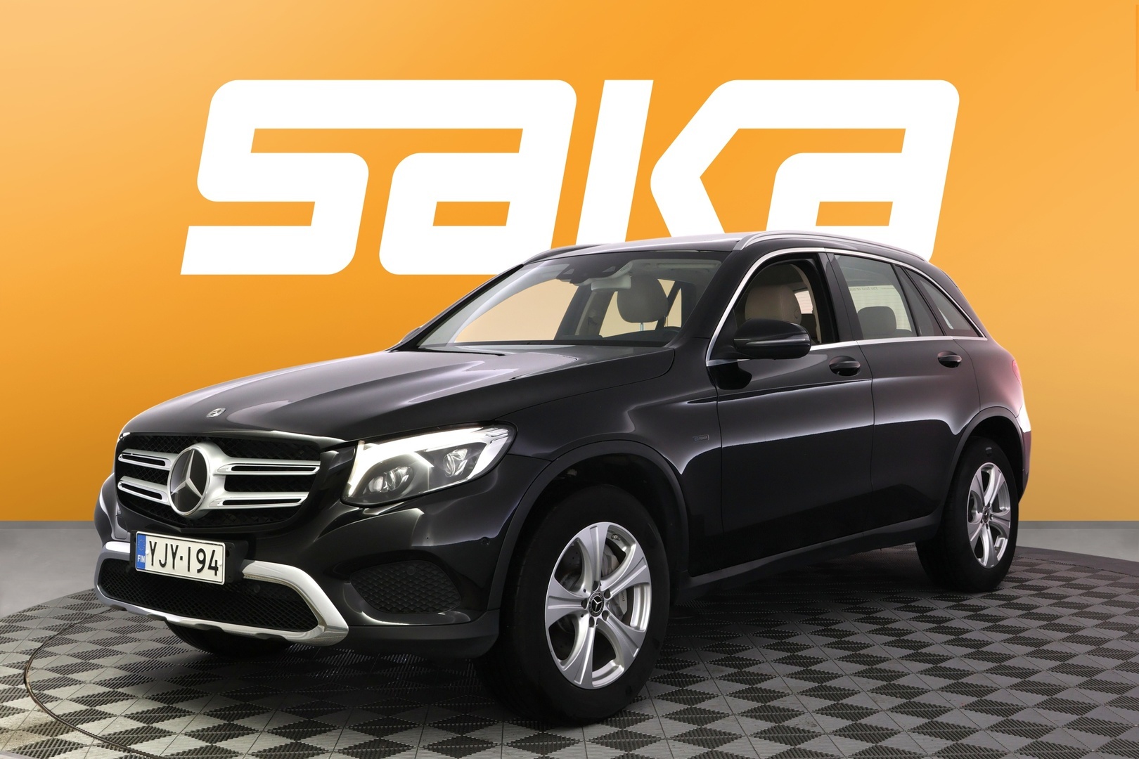MERCEDES-BENZ GLC 2018
