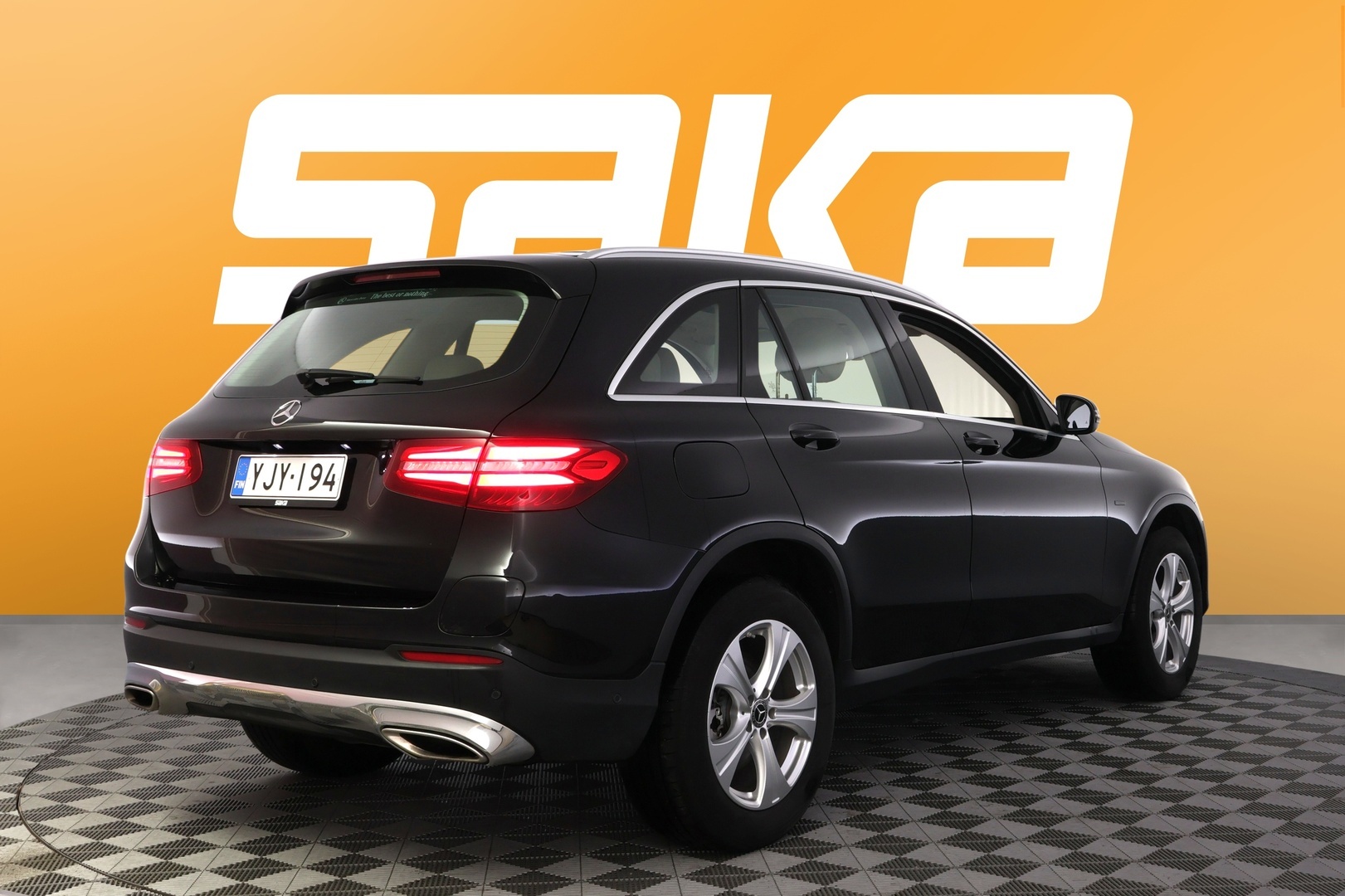 MERCEDES-BENZ GLC 2018