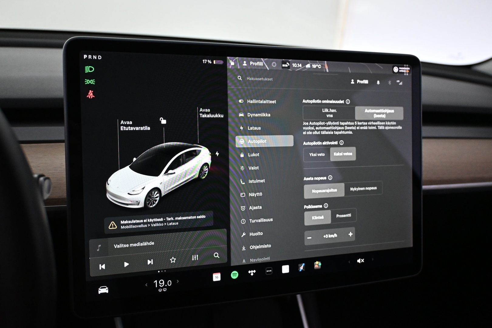TESLA Model 3 2020