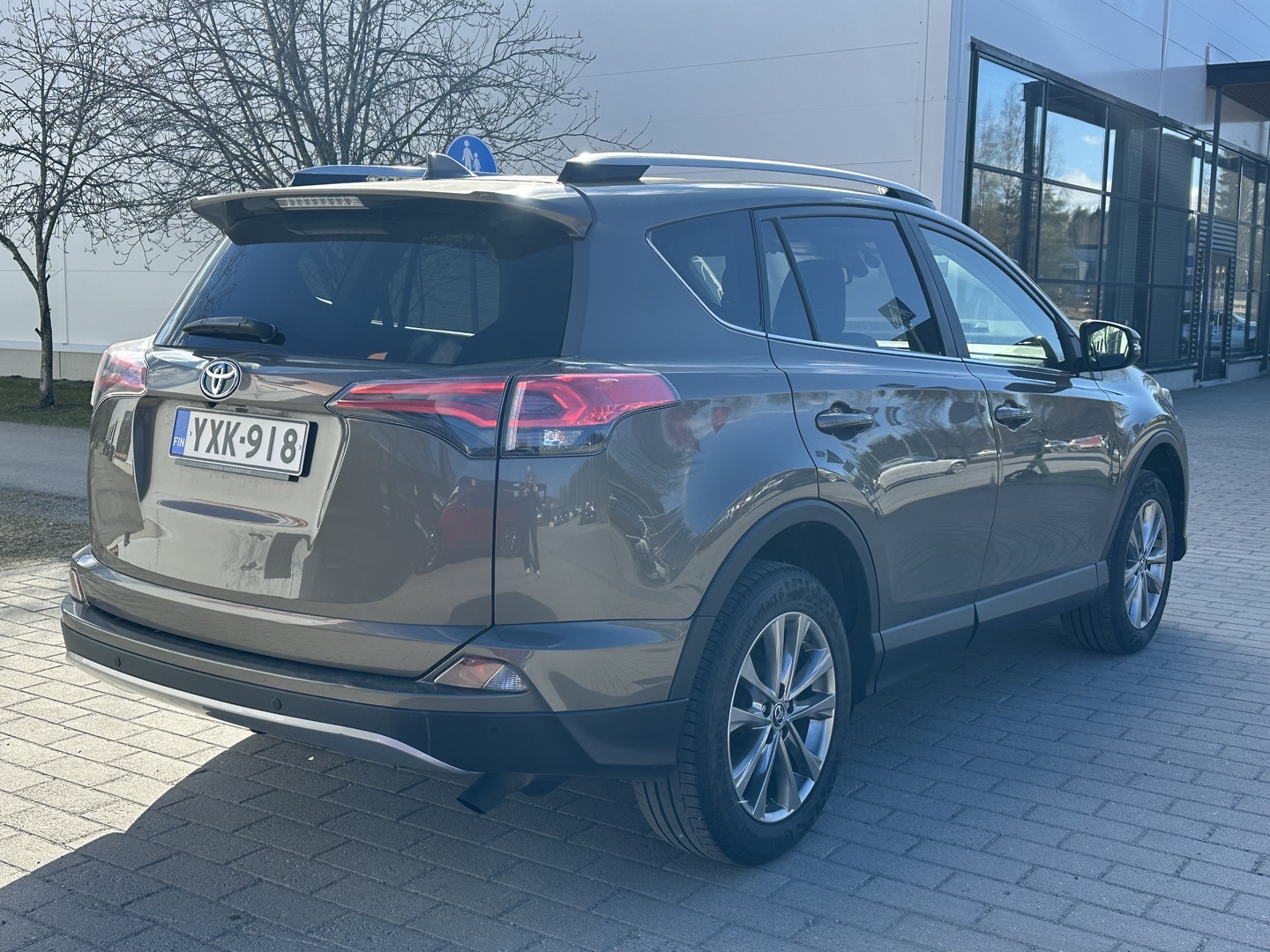 TOYOTA RAV4 2018