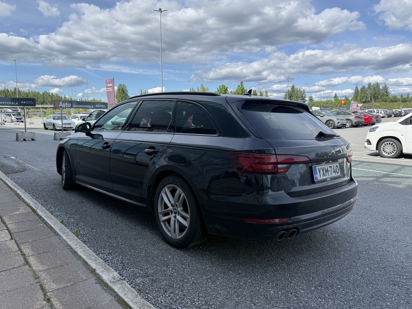 AUDI A4 2018