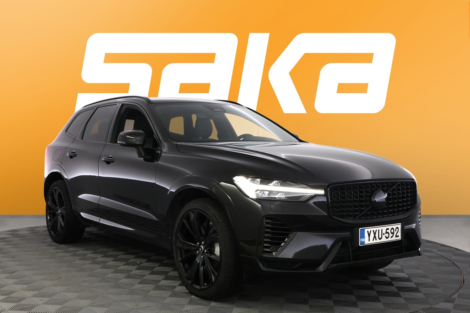 VOLVO XC60 2024