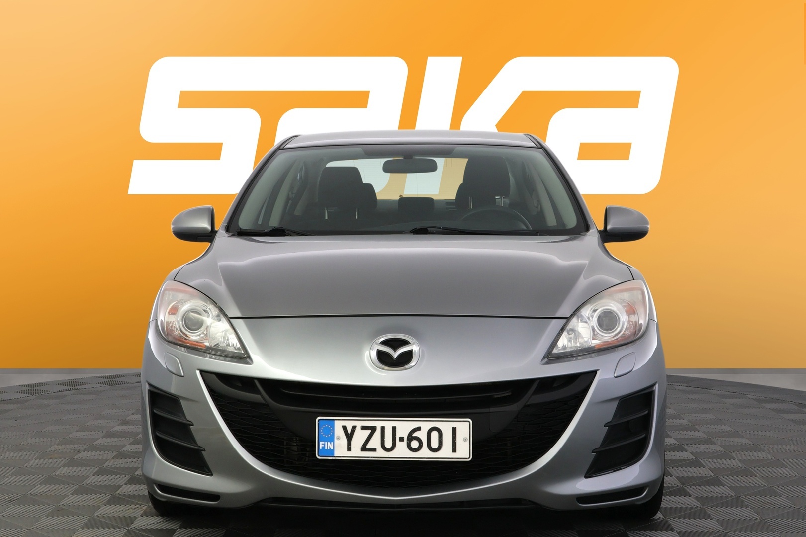 MAZDA 3 2011