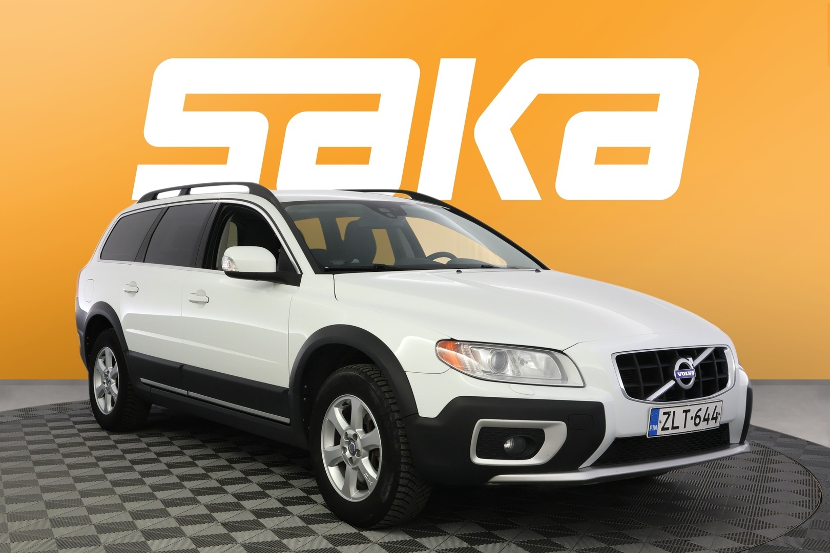VOLVO XC70 2012