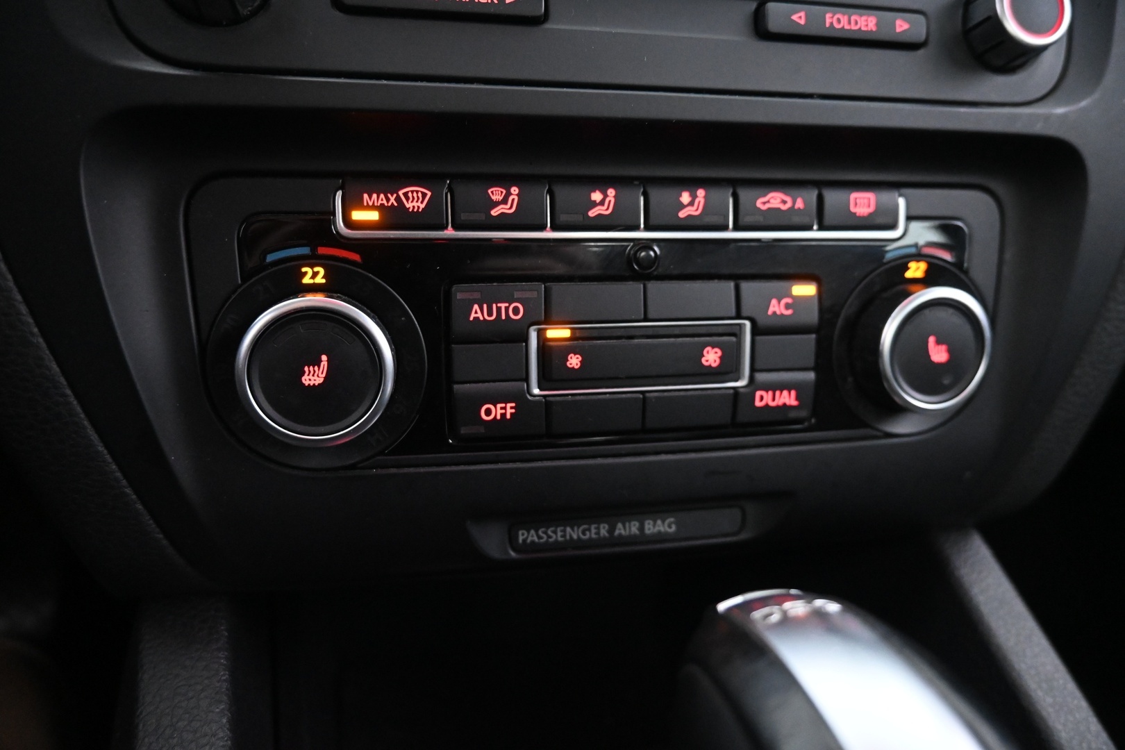 VOLKSWAGEN Jetta 2011