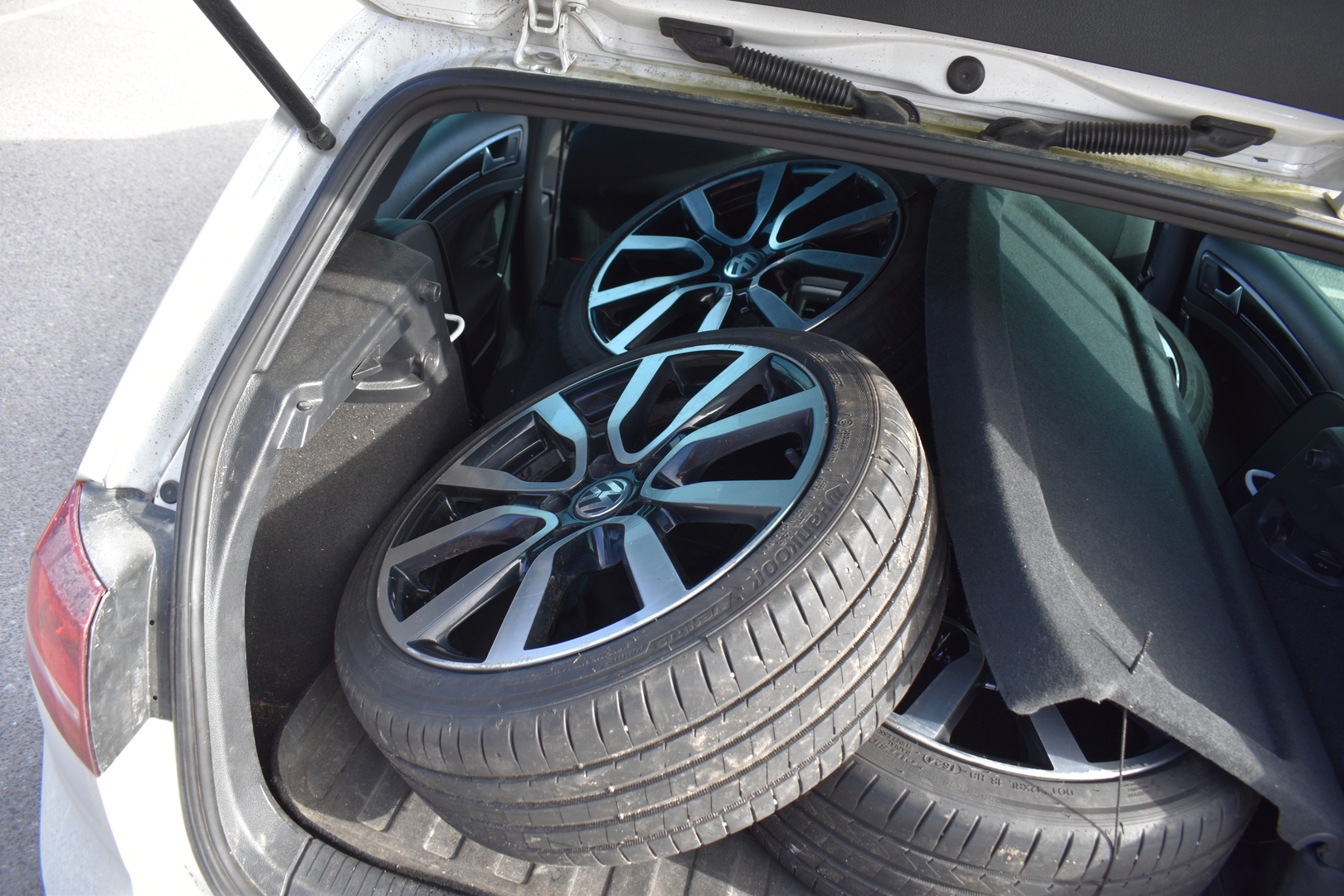 VOLKSWAGEN Golf 2015