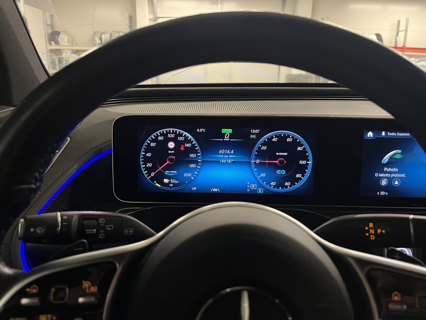 MERCEDES-BENZ EQC 2021